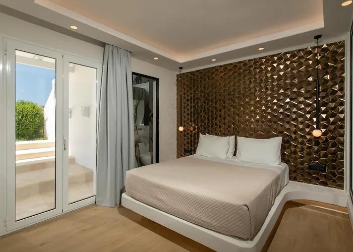 Iphimedeia Luxury & Hotel 3*