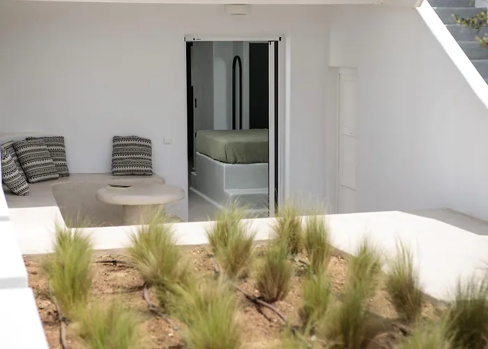 Hotel Iphimedeia Luxury & Naxos City