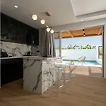 Iphimedeia Luxury & Hotel Naxos City