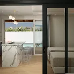 Iphimedeia Luxury & 3*