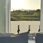 Hotel Iphimedeia Luxury & 3*