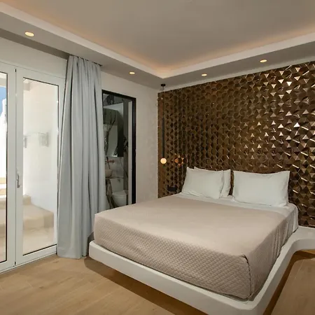 Iphimedeia Luxury Hotel & Suites Hotell 3*