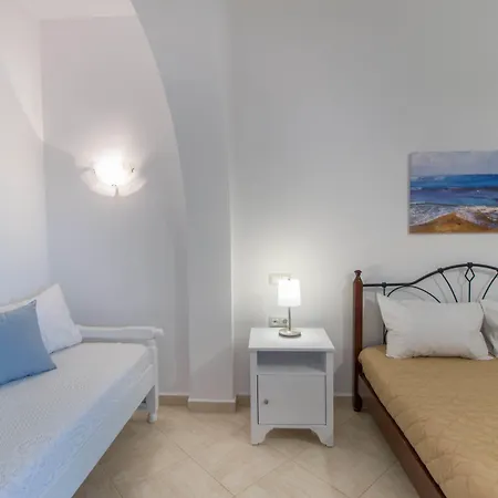 מלון Iphimedeia Luxury & Naxos City