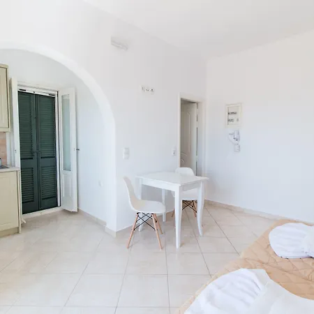 Iphimedeia Luxury Hotel & Suites Hotel 3*