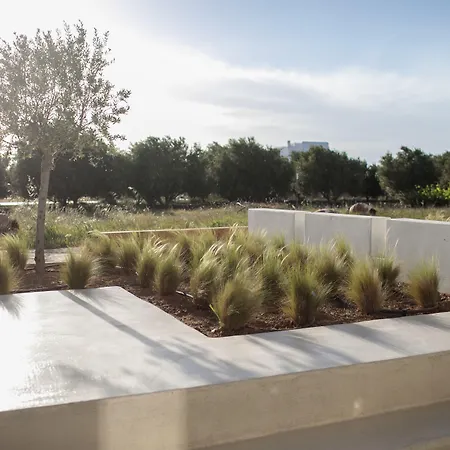 מלון Iphimedeia Luxury & 3*