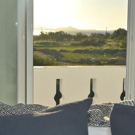 מלון Iphimedeia Luxury & 3*