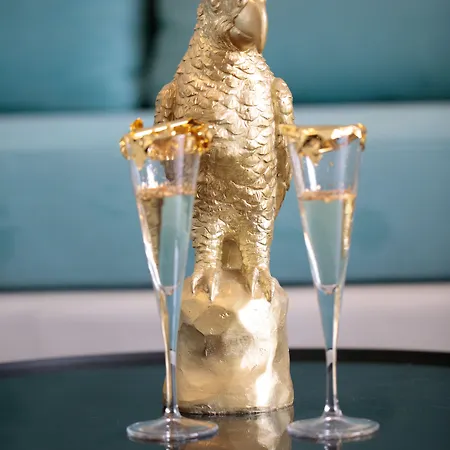 Iphimedeia Luxury & מלון 3*