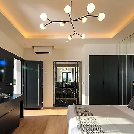 Iphimedeia Luxury Hotel & Suites Hotell Naxos City