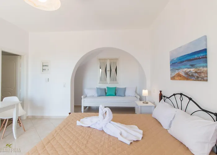 Hotel Iphimedeia Luxury Hotel & Suites