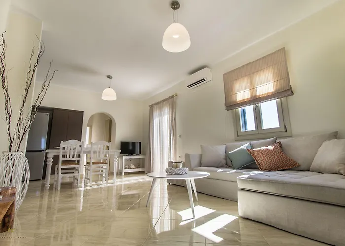 Iphimedeia Luxury Hotel & Suites Naxos City