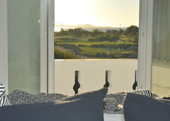 Hotel Iphimedeia Luxury Hotel & Suites 3*